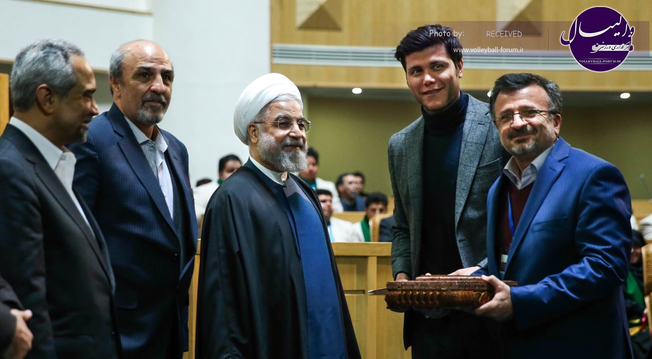 مردان والیبال ایران پاداش بازیهای آسیایی را از دکتر روحانی گرفتند+تصاویر